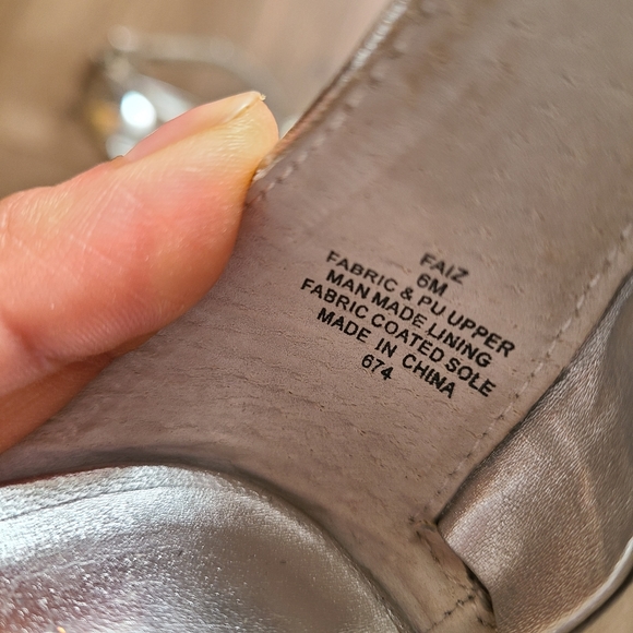 Steve Madden Faiz Silver Diamond Heels - Picture 11 of 15